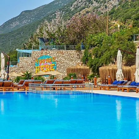 Hotel Doria Yacht Club 4*