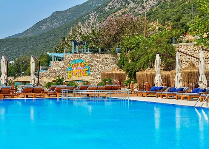 Hotell Doria Yacht Club 4*