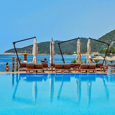 Doria Yacht Club Отель Каш