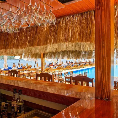 Doria Yacht Club 4* Κας