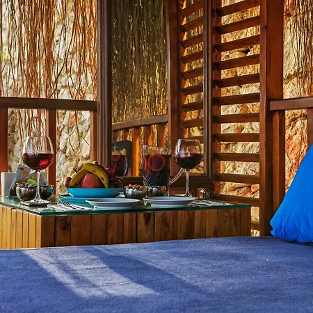 Doria Yacht Club Каш