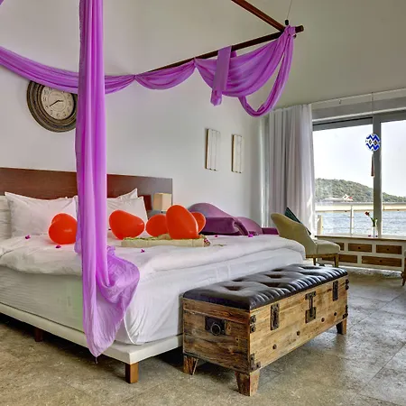 Doria Yacht Club Отель 4*