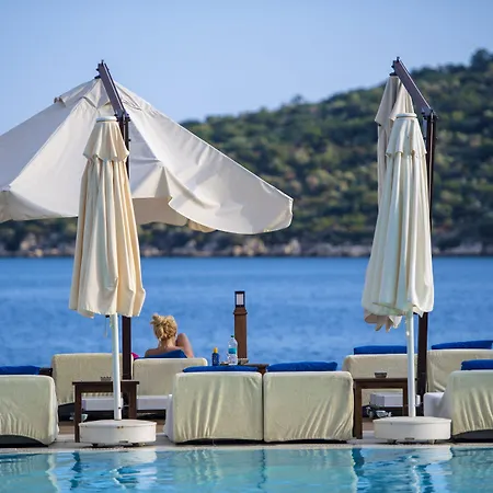 Doria Yacht Club Отель Каш