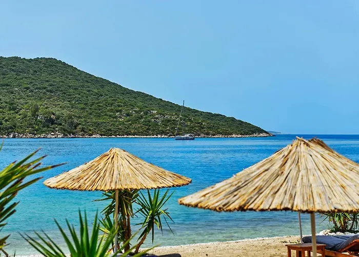 Doria Yacht Club Otel 4*