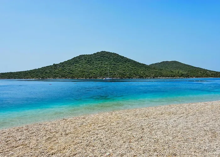 Otel Doria Yacht Club 4*