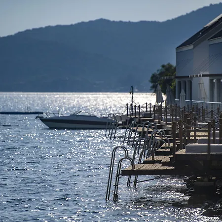 Doria Yacht Club ホテル