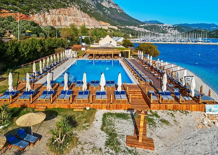 Doria Yacht Club 4* 카스